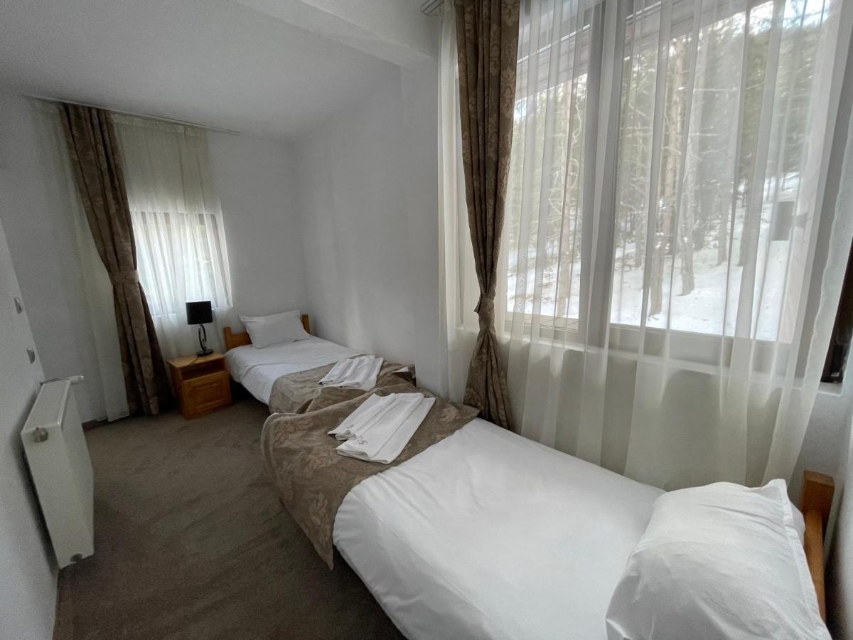 Hotel Merdjan Szarnica Kültér fotó