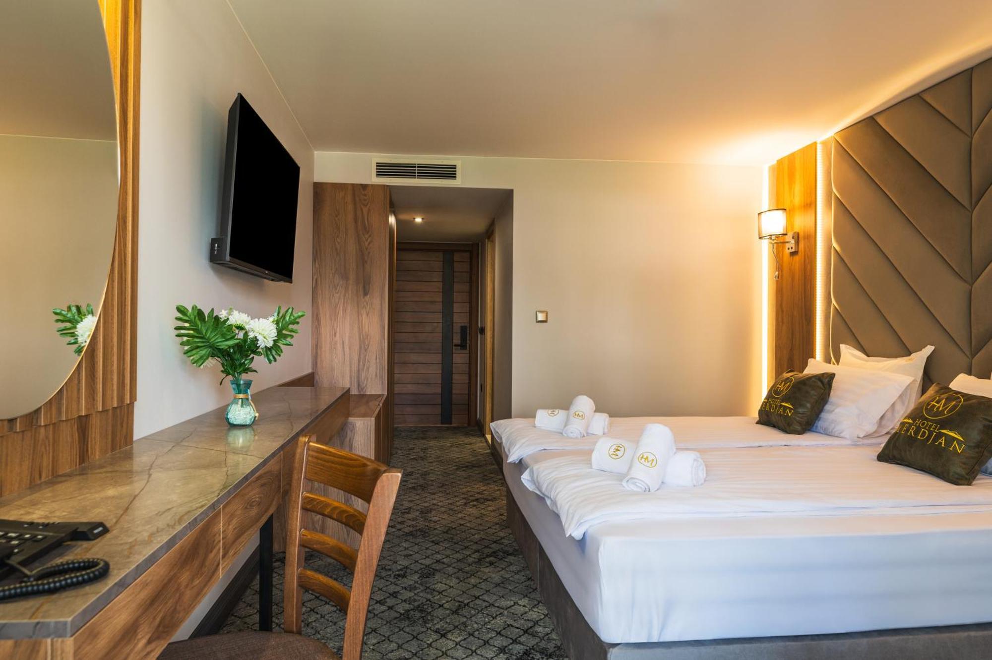 Hotel Merdjan Szarnica Kültér fotó